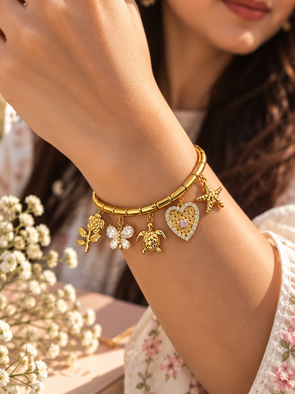 Studded heart with butterfly Italian charm bracelet - Size 2.6"
