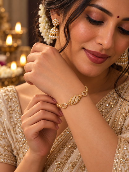 Aurelia Leaf Bracelet