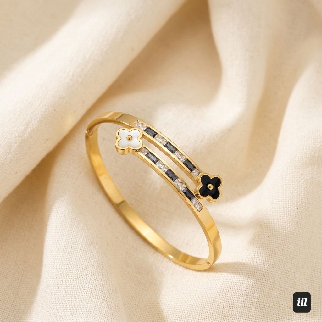 Black & White Clover Crystal Kada - Size 2.6"