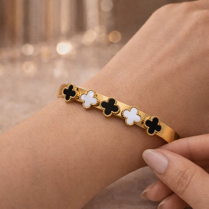 Clover Charm Gold Anti-Tarnish Bracelet