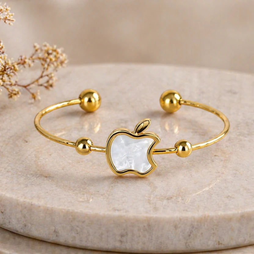 Elegant Apple Charm Anti-Tarnish Bracelet