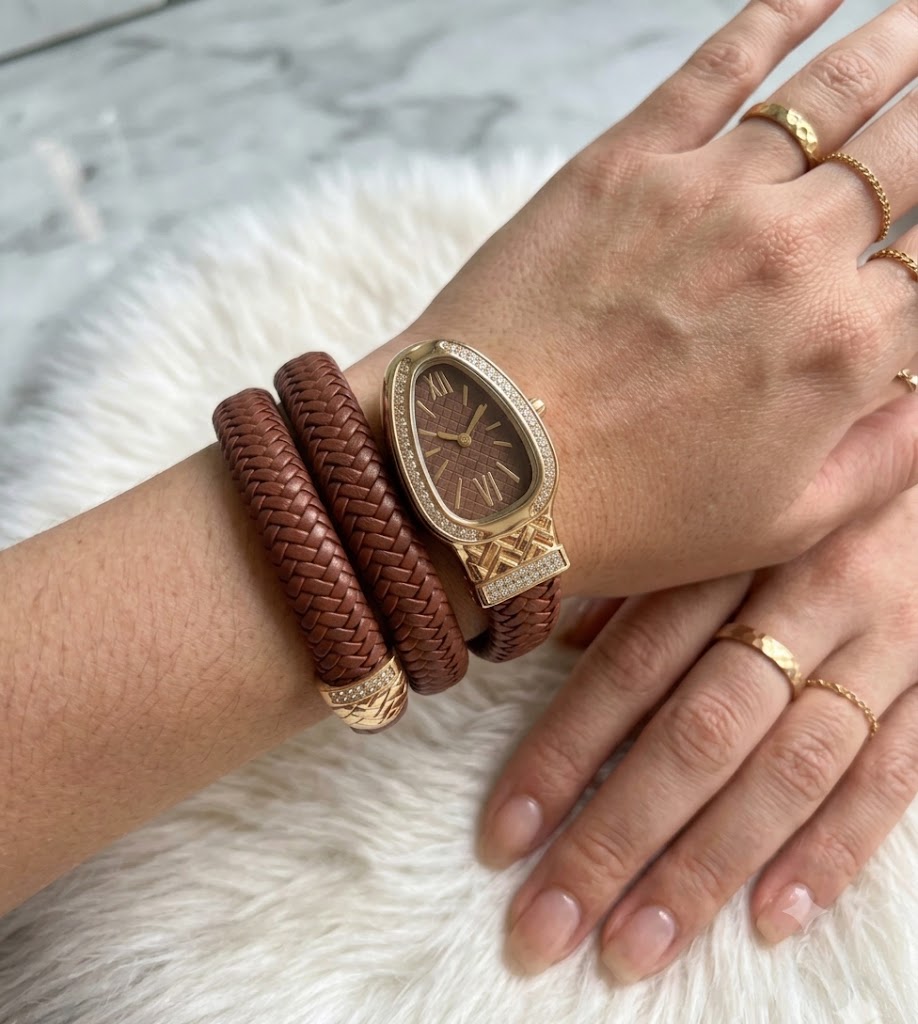 Noir Elegance Watch