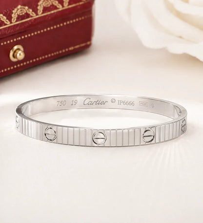 Luxe Signature Bracelet